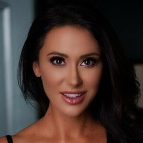 Jennifer Sterger photo 9