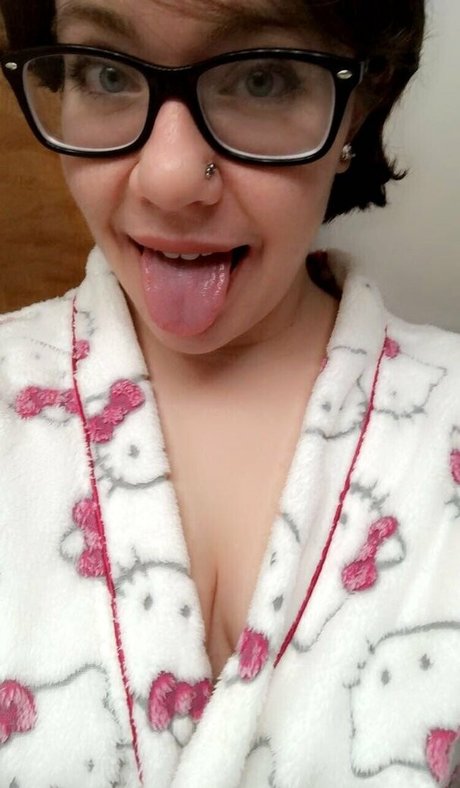 Jennikatfree photo 7