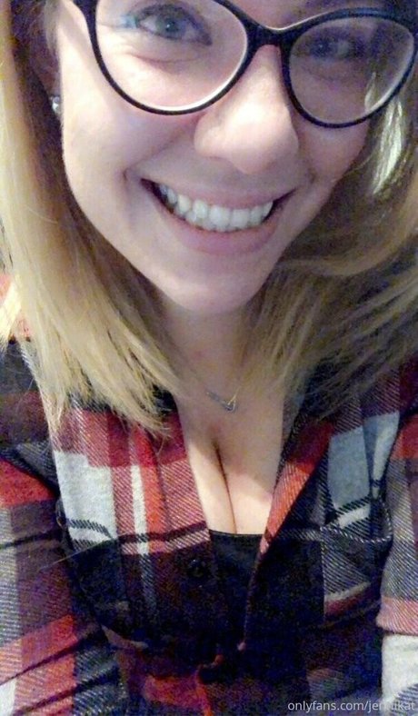 Jennikatfree photo 23