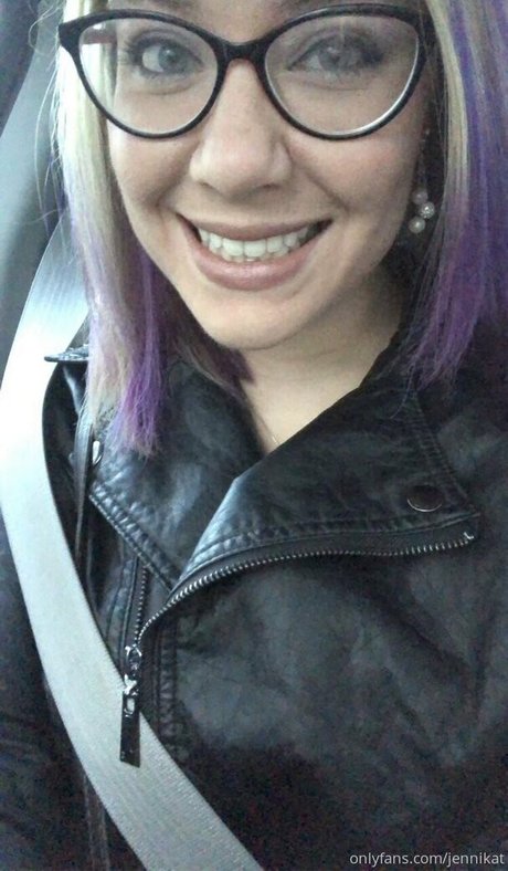 Jennikatfree photo 25