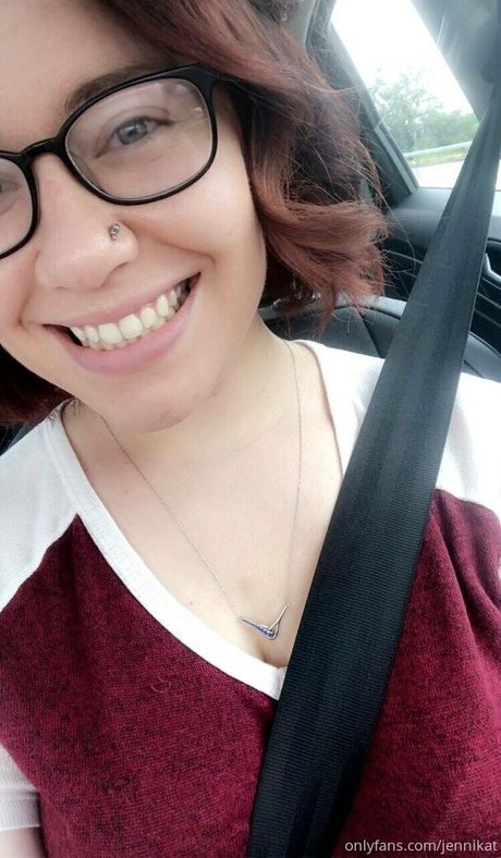 Jennikatfree photo 26