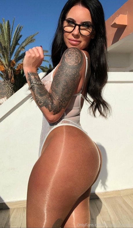 Jennnnniferthomson photo 132