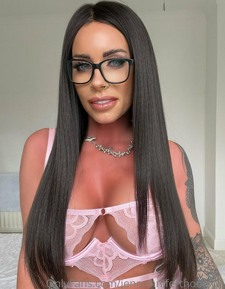 Jennnnniferthomson photo 624