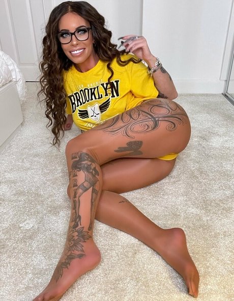 Jennnnniferthomson photo 824