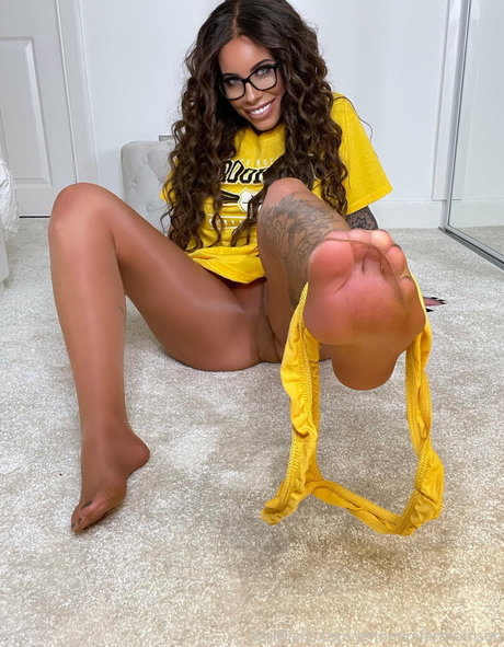 Jennnnniferthomson photo 831