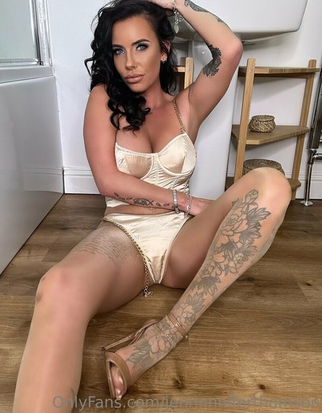 Jennnnniferthomson photo 959