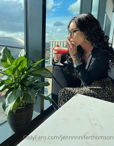 Jennnnniferthomson photo 1049