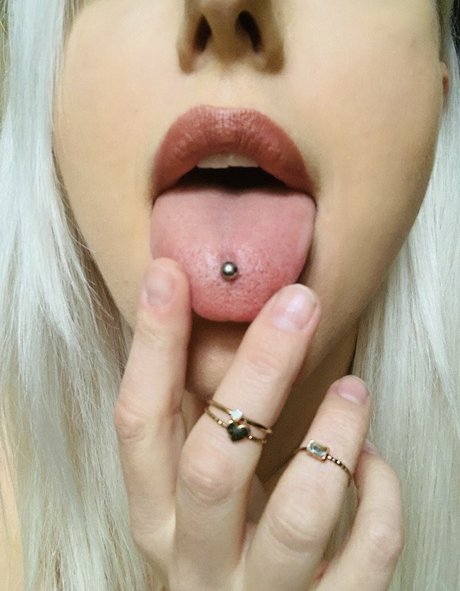 Jenny James photo 111