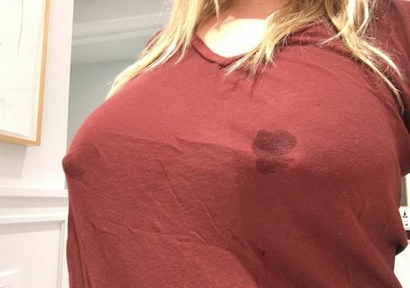 Jenny Mollen photo 3
