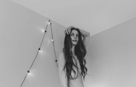 Jenny Rose Fisher photo 5