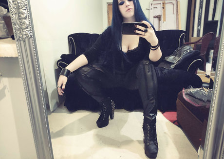 Jennybiatch photo 69