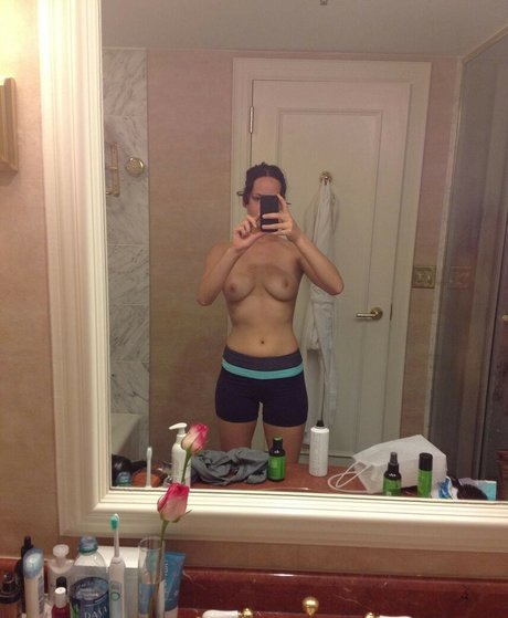 Jennyfer Lawerence photo 28