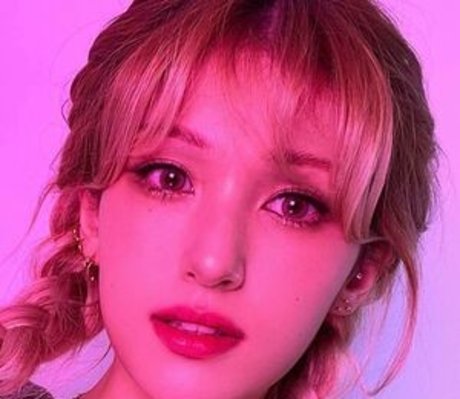 Jeon Somi photo 30