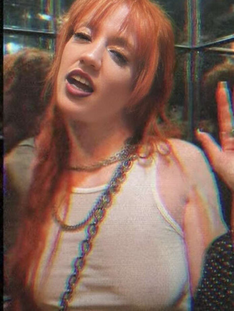 Jess Glynne photo 16
