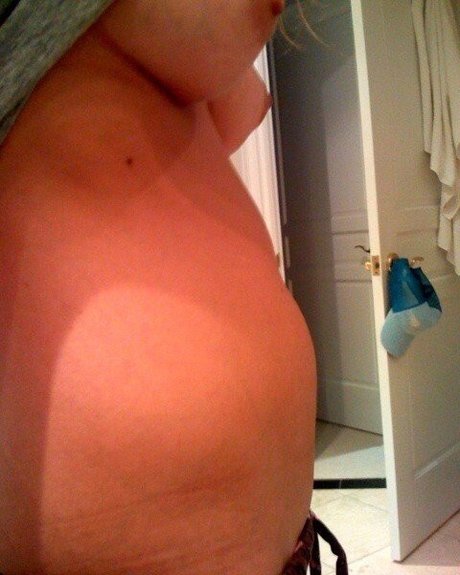 Jessica Alba photo 4