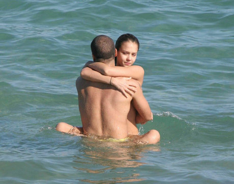 Jessica Alba photo 12