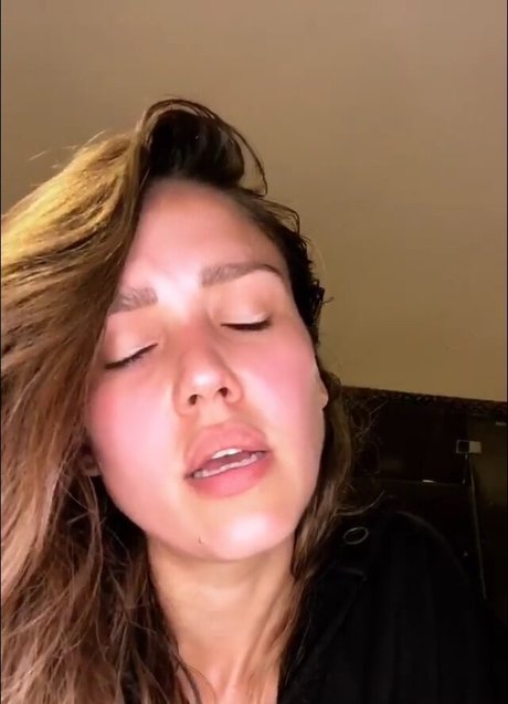 Jessica Alba photo 110