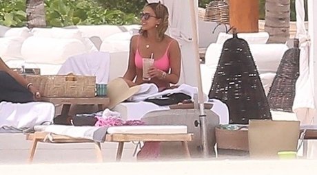 Jessica Alba photo 139