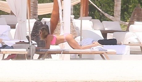 Jessica Alba photo 142