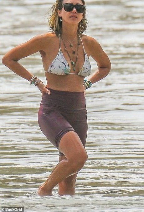 Jessica Alba photo 149