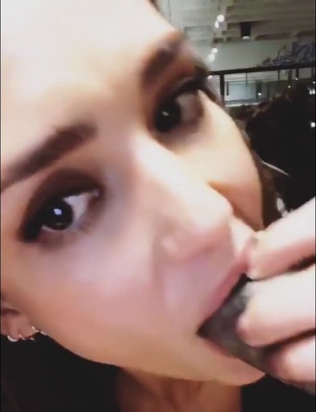 Jessica Alba photo 346