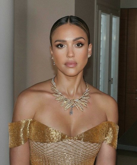 Jessica Alba photo 365