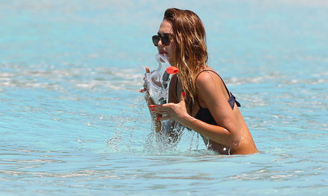 Jessica Alba photo 400