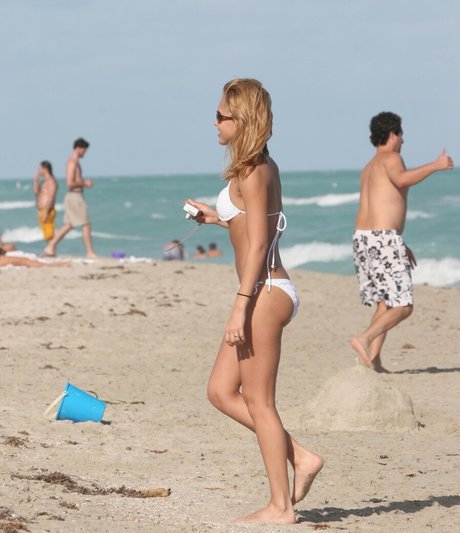 Jessica Alba photo 423