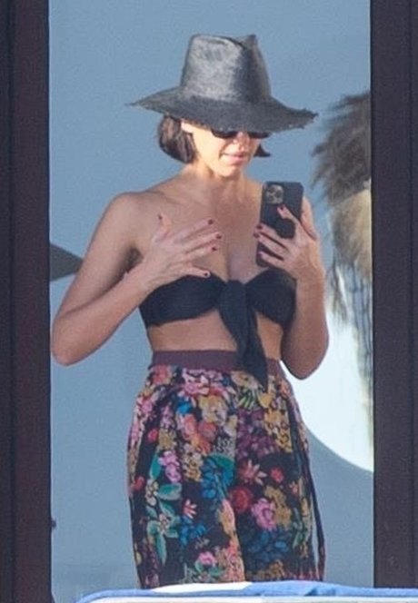 Jessica Alba photo 603