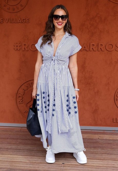 Jessica Alba photo 607