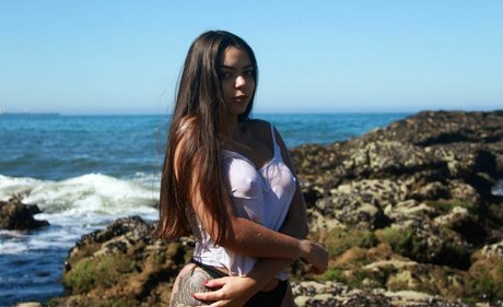 Jessica Gomes photo 1