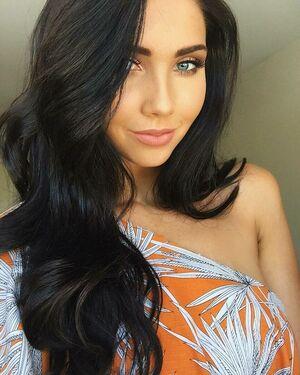 Jessica Green photo 1