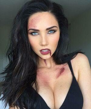 Jessica Green photo 37