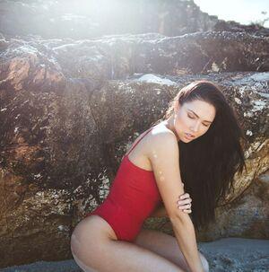 Jessica Green photo 200
