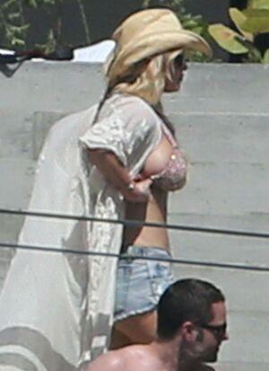 Jessica Simpson photo 320