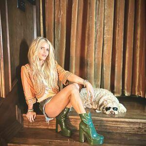 Jessica Simpson photo 328