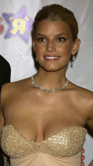 Jessica Simpson photo 388