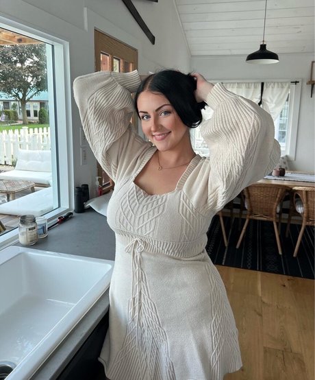 Jessica Taylor photo 88