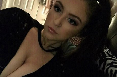 Jessica Taylor photo 128