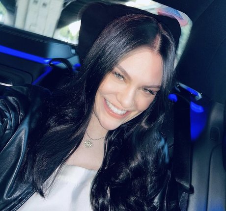 Jessie J photo 13