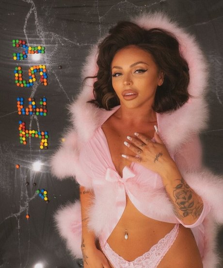 Jesy Nelson photo 16