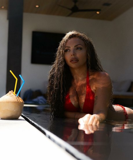 Jesy Nelson photo 25
