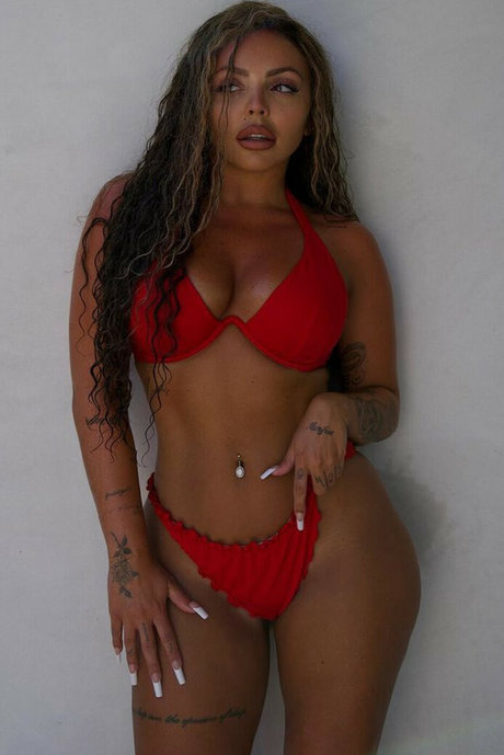 Jesy Nelson photo 31