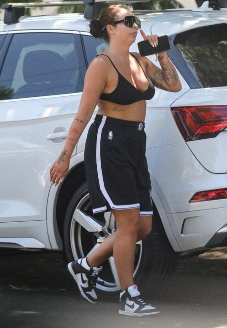 Jesy Nelson photo 64