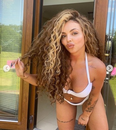 Jesy Nelson photo 98