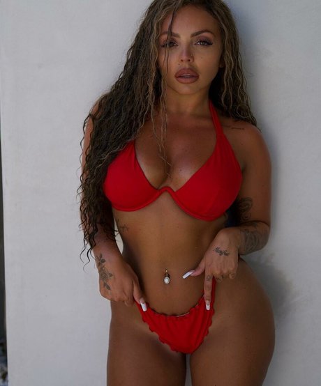 Profile photo of Jesy Nelson