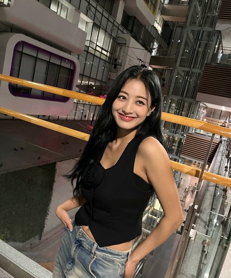 Jihyo photo 57