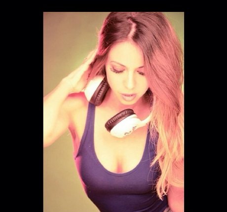 Jimena Sanchez photo 89