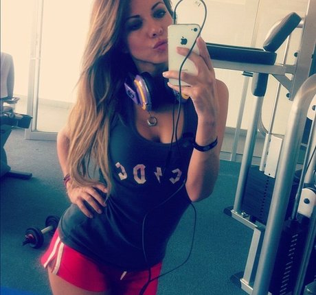 Jimena Sanchez photo 137