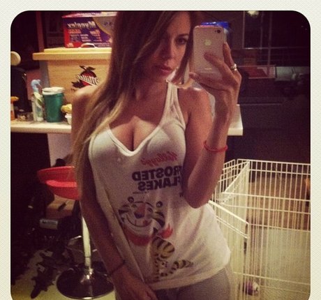 Jimena Sanchez photo 154